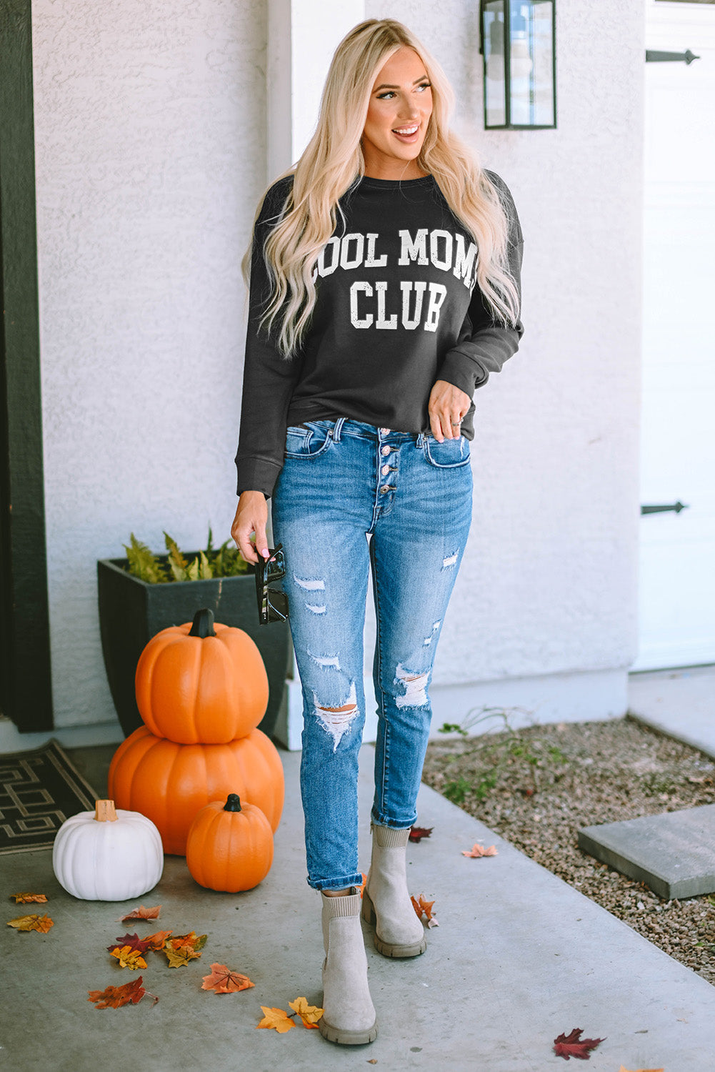COOL MOM CLUB Sweatshirt