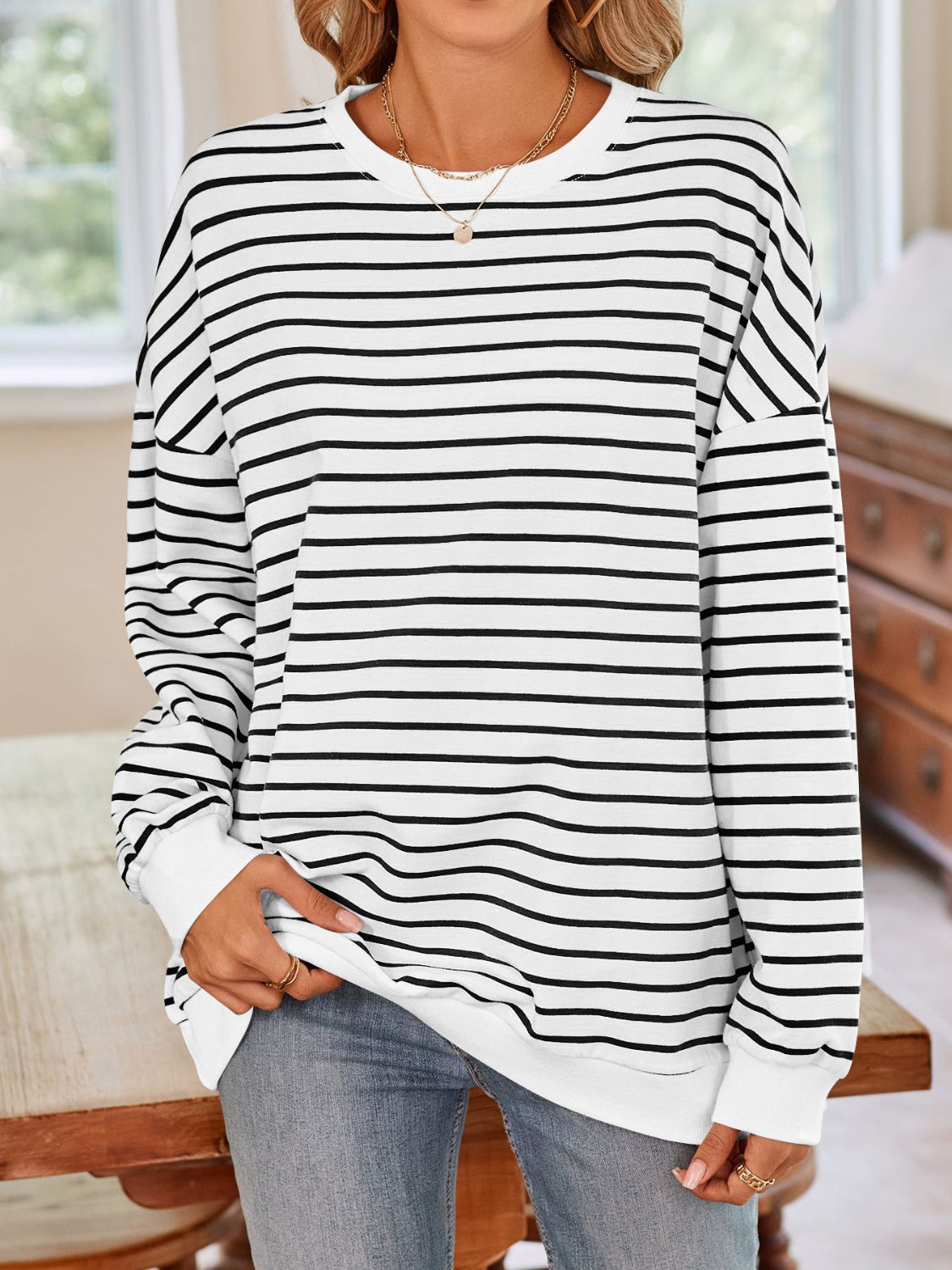 Simplee Striped Long Sleeve Sweatshirt