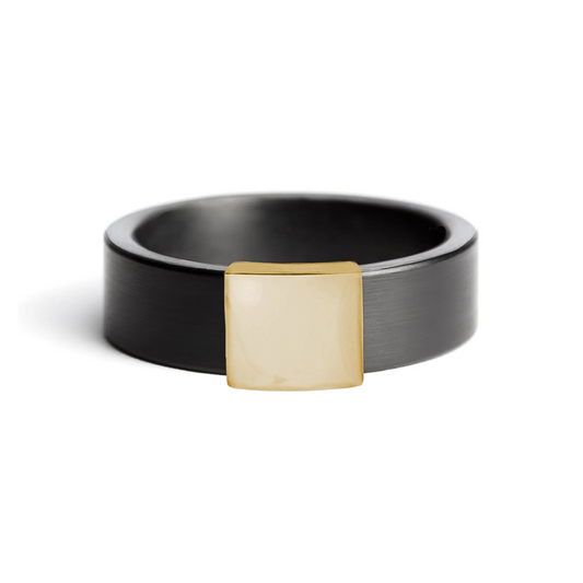 Gunmetal 7mm 14kt Yellow Gold Barrel Band