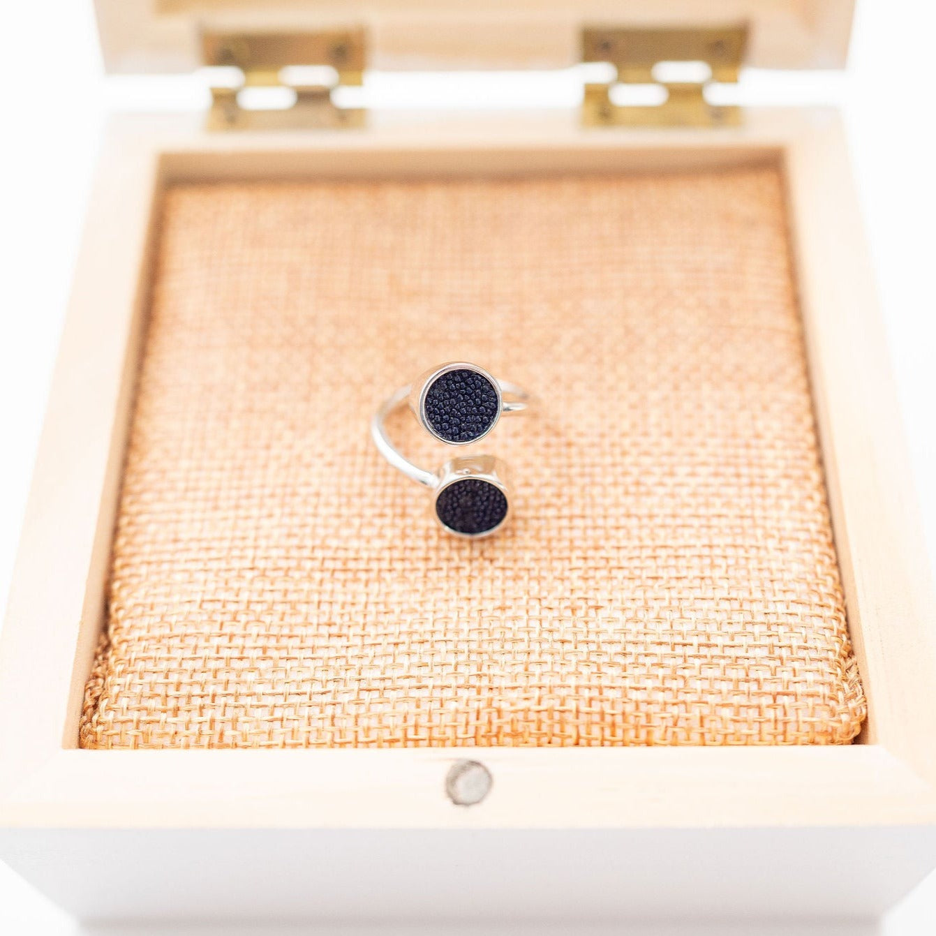 WANDO RING
