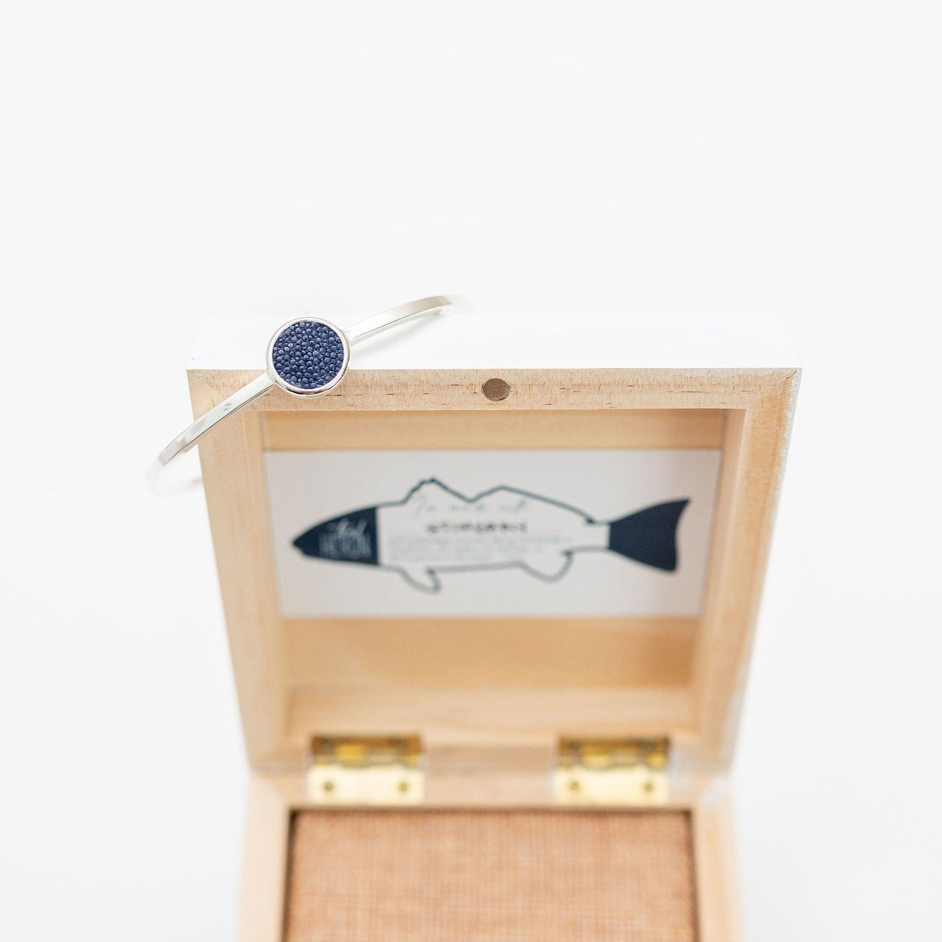 PEE DEE CUFF