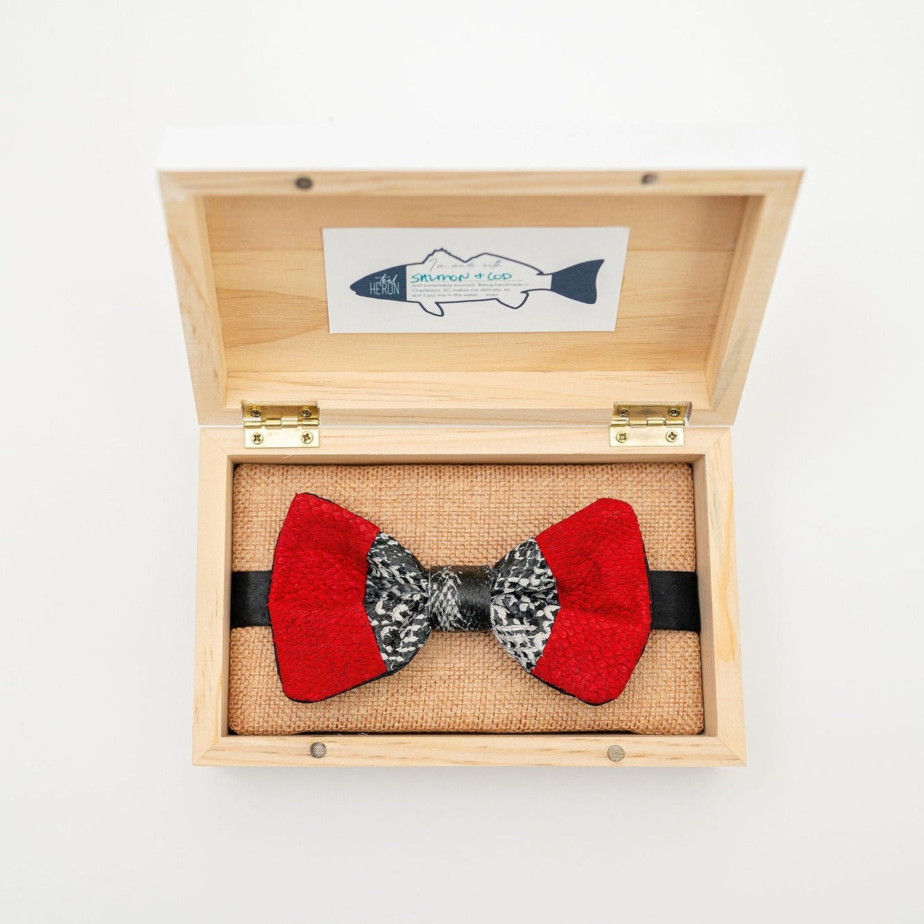 JORDY BOW TIE