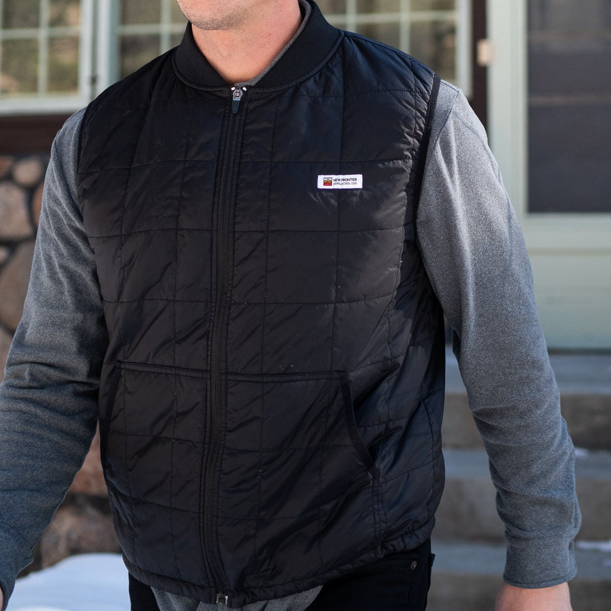 New Frontier Tech Vest (Coal)