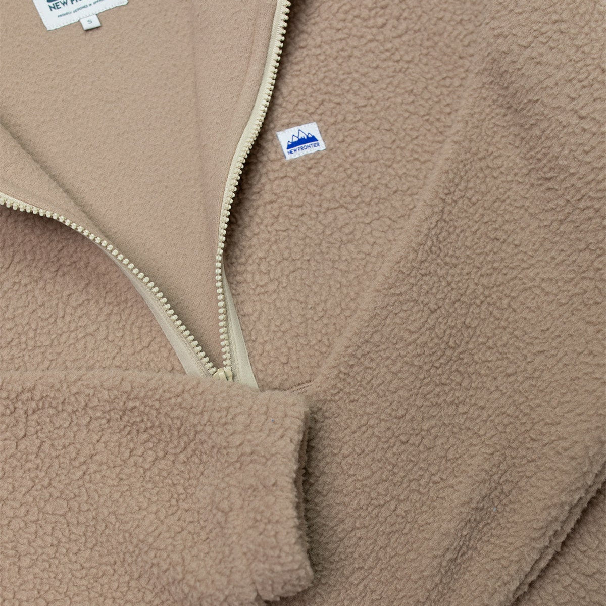 Apres Pullover - Women's 1/4 Zip (Mocha)