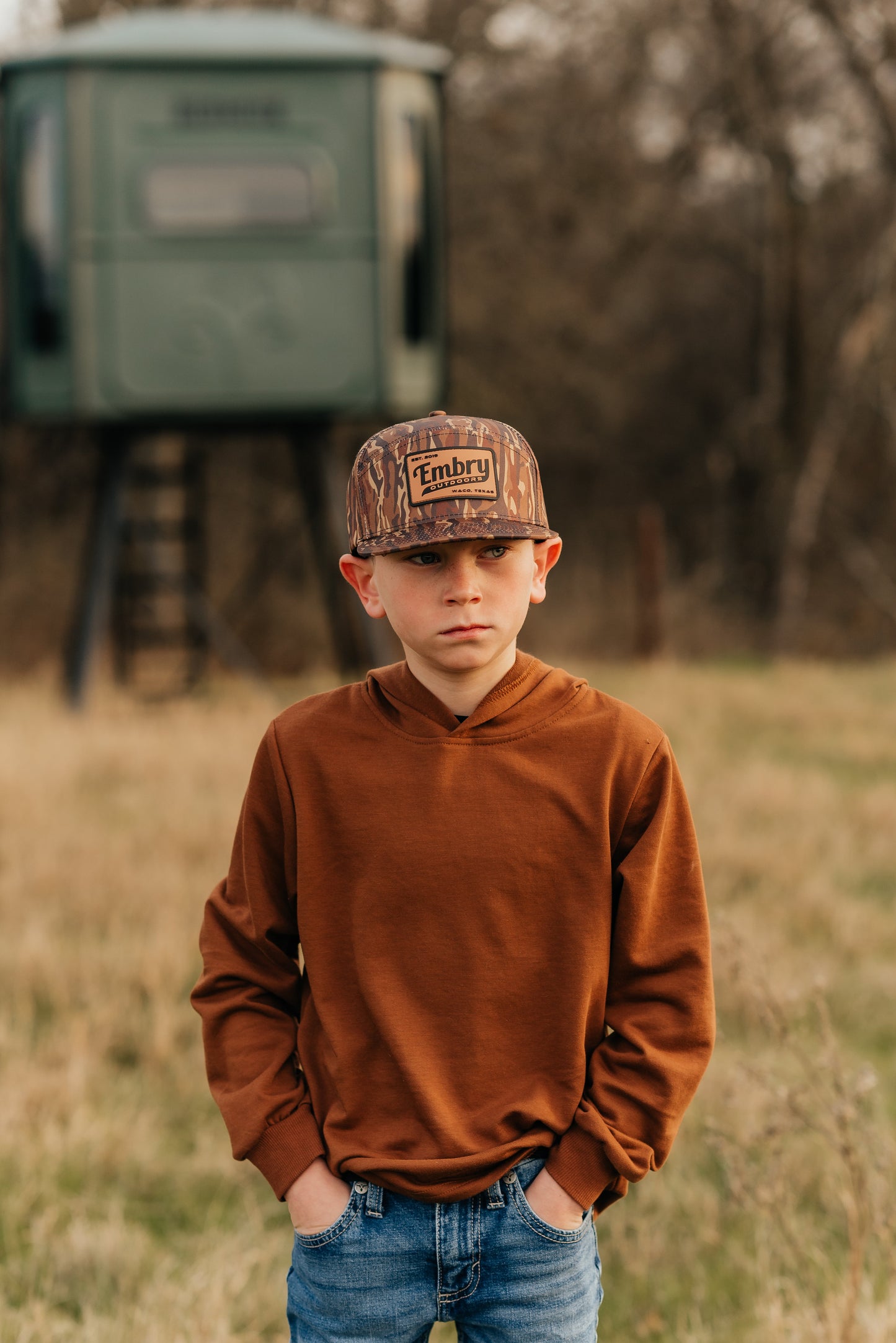 Youth Brown Ranch 6 Panel