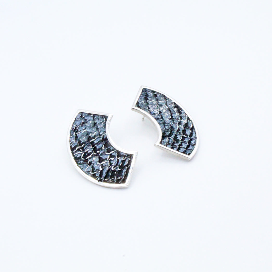 WAPPOO EARRINGS