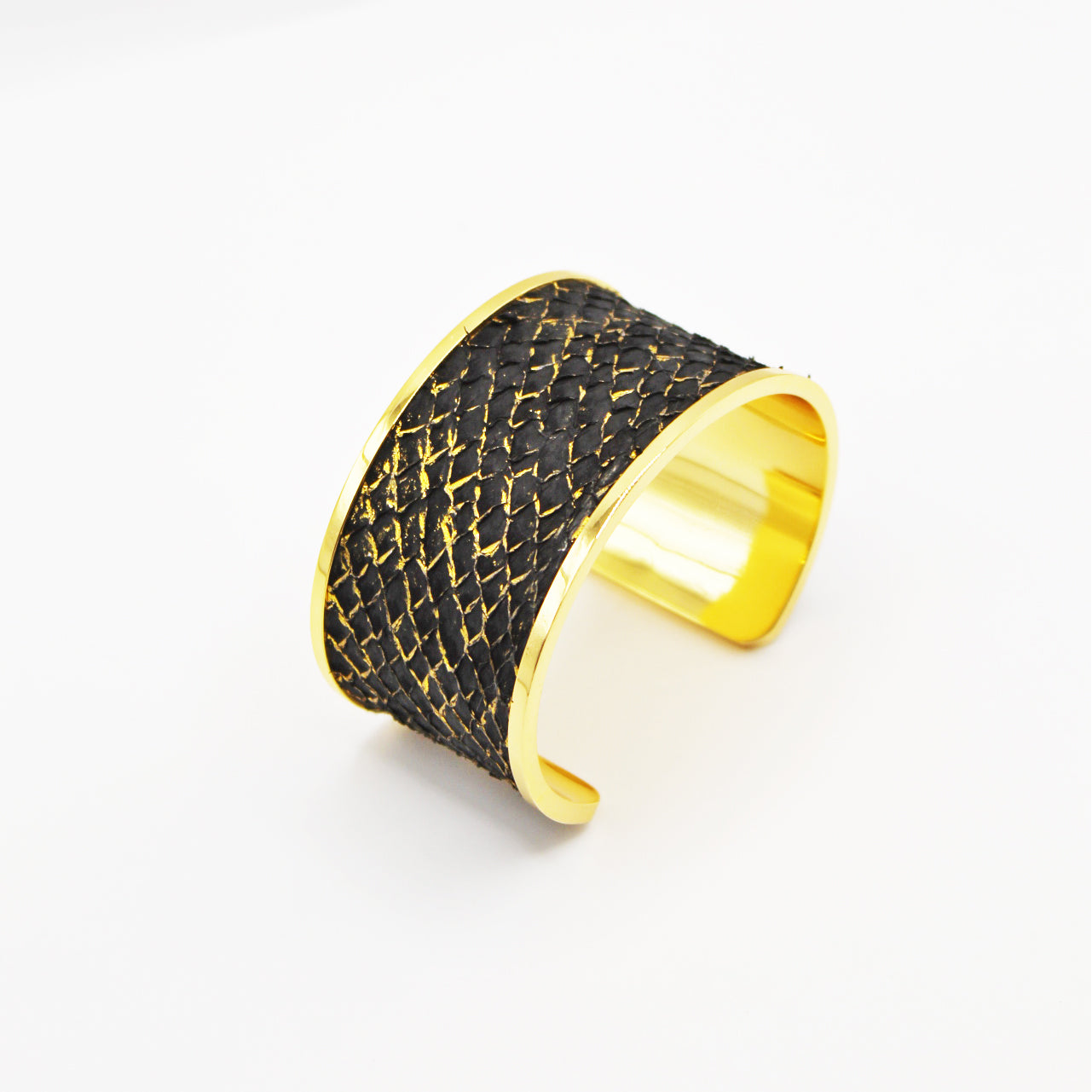 ASHEPOO CUFF