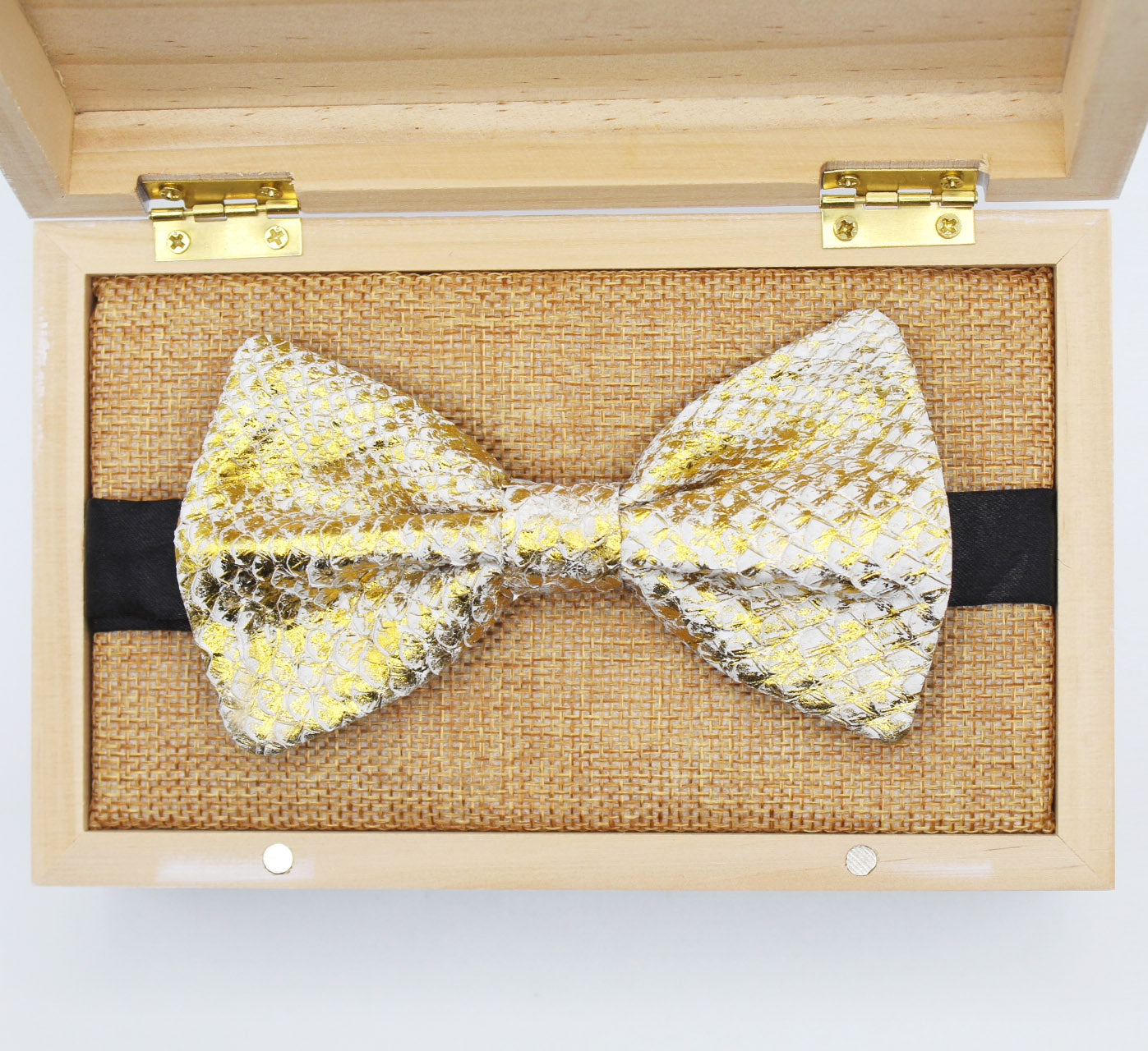 JORDY BOW TIE