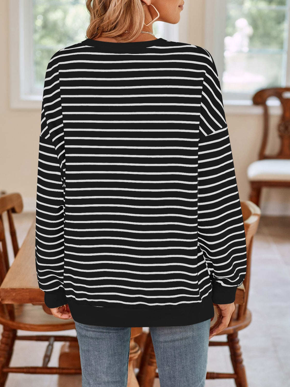 Simplee Striped Long Sleeve Sweatshirt