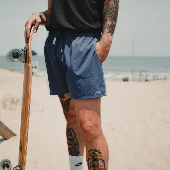 Men's Hybrid Tech 5" Short (Deep Blue)