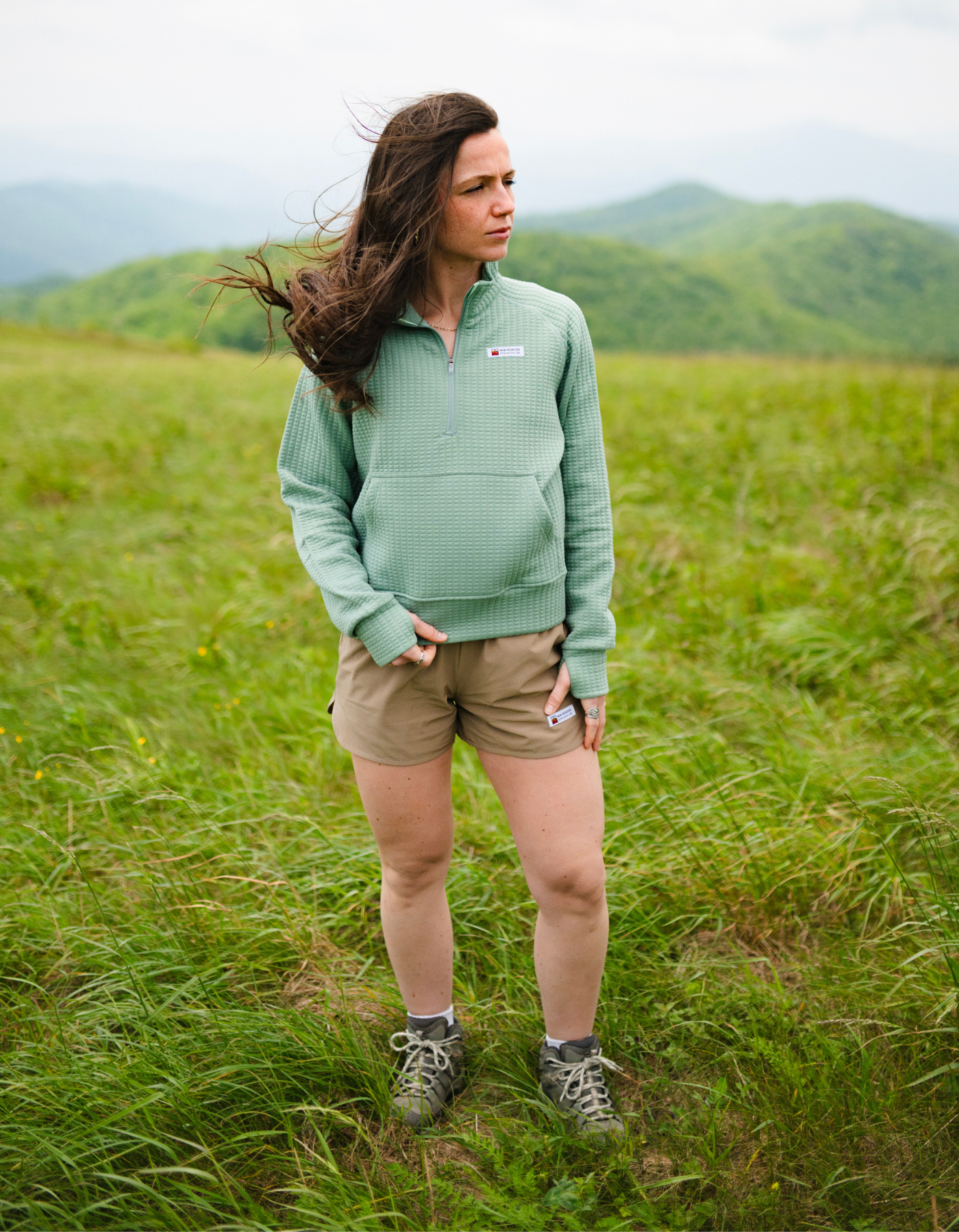 Women's High Rise Short 3.5" (Sandstone)