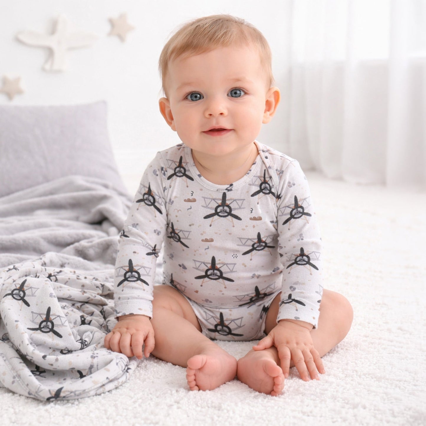 Airplane Baby Bodysuit - Bamboo Cotton Long Sleeve