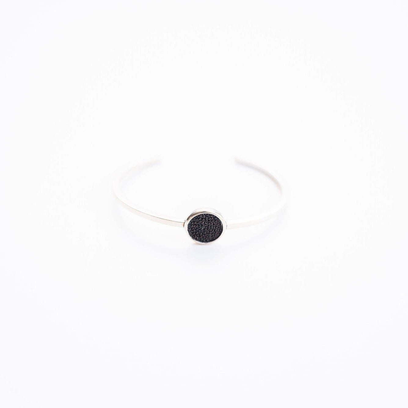 PEE DEE CUFF