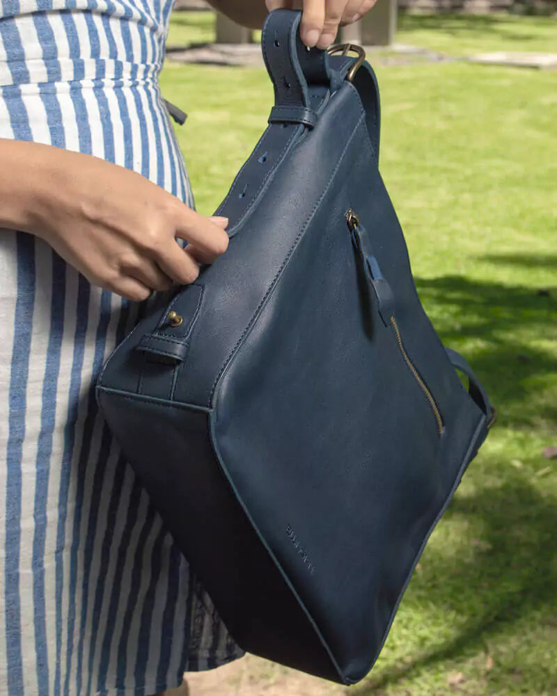 Ellington Leather Hobo
