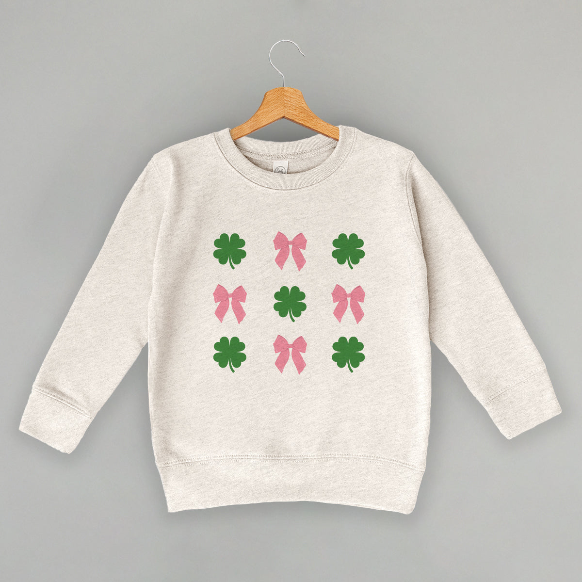 Clovers + Bows (Kids)