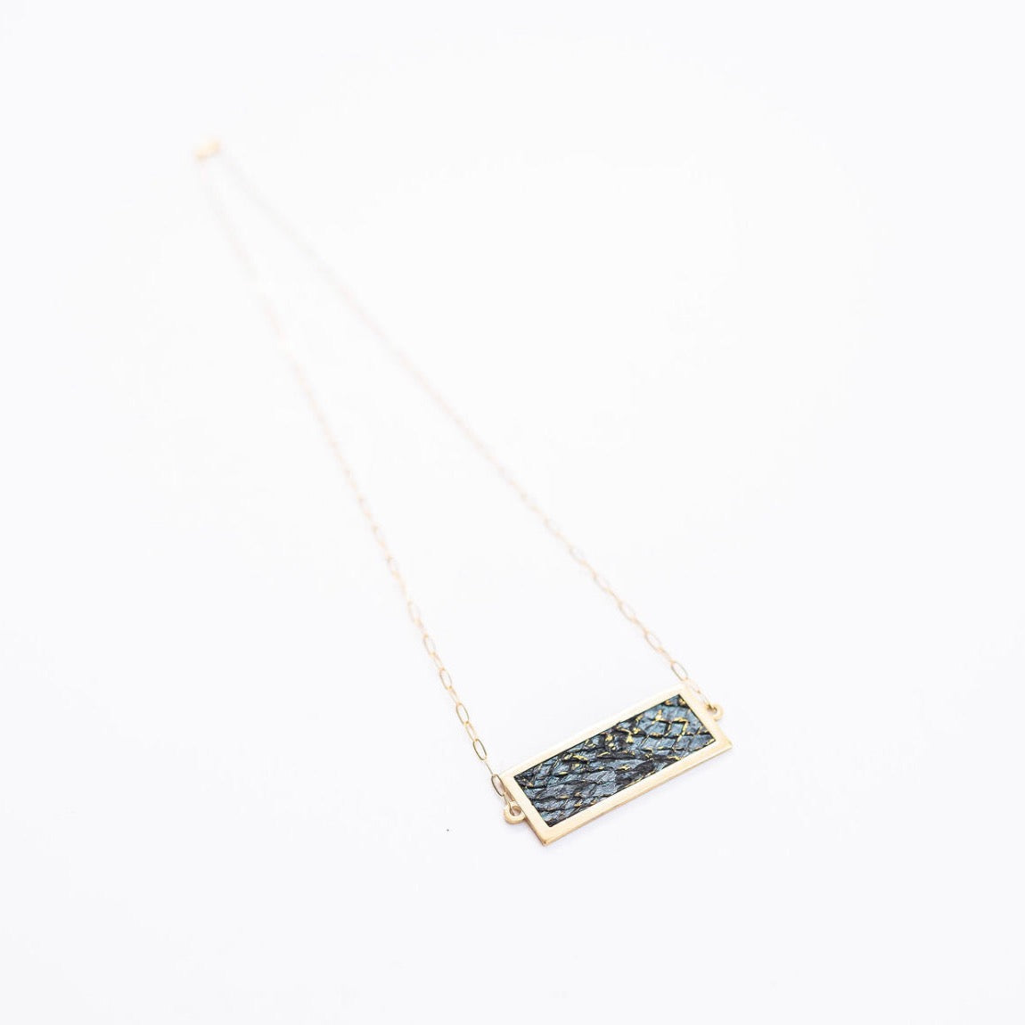 STONO NECKLACE