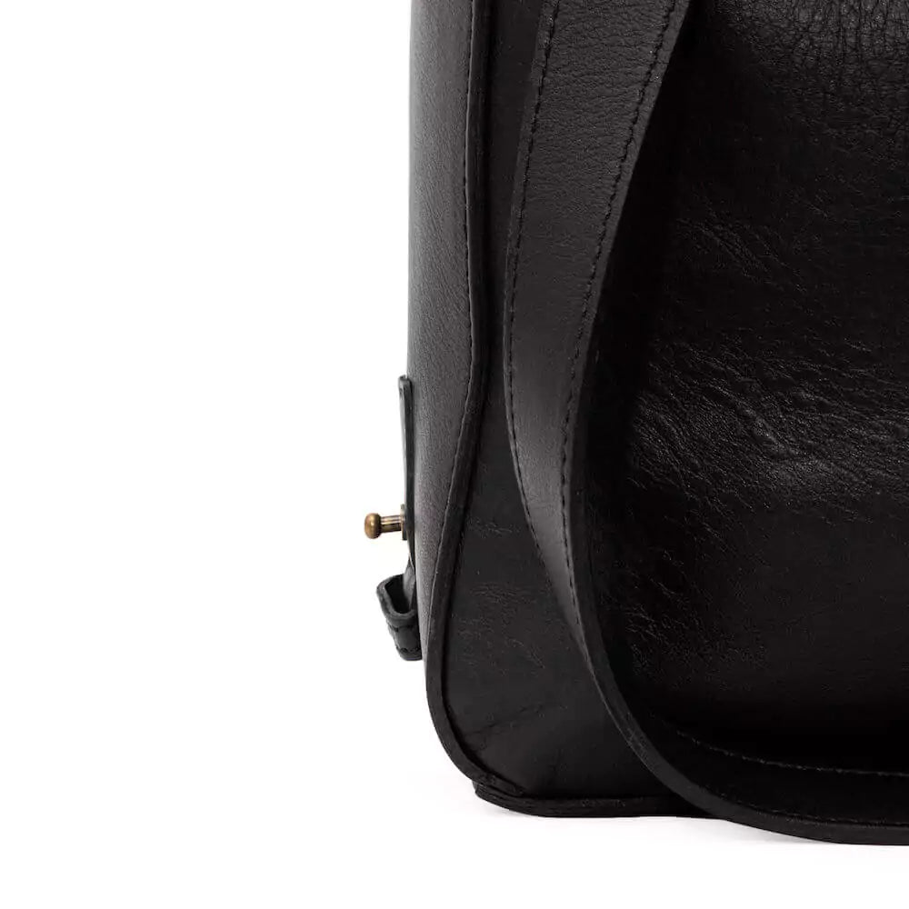 Ellington Leather Hobo