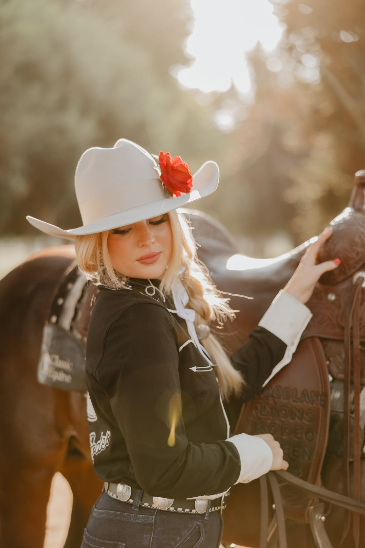 Let's Rodeo Button Up