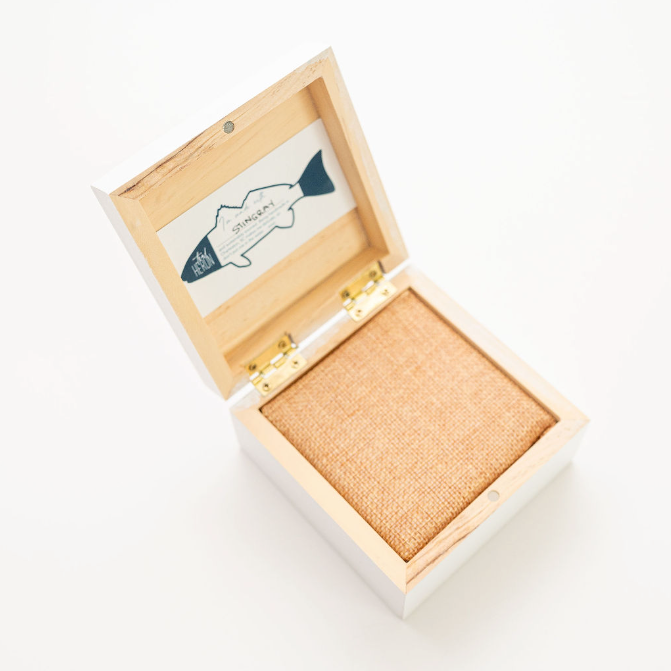 WOODEN GIFT BOX