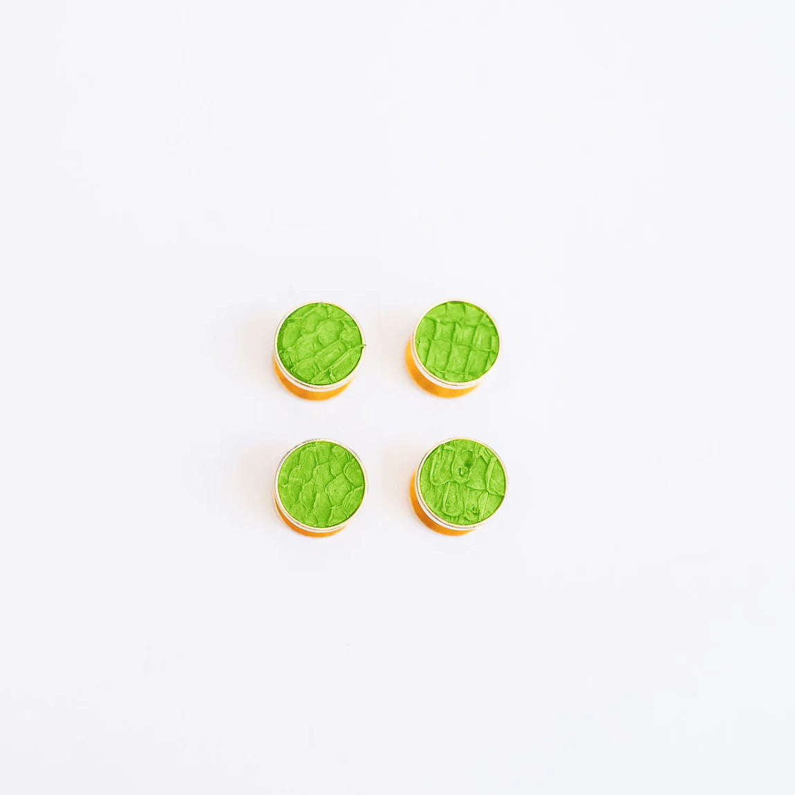 GUNNISON BUTTON STUDS