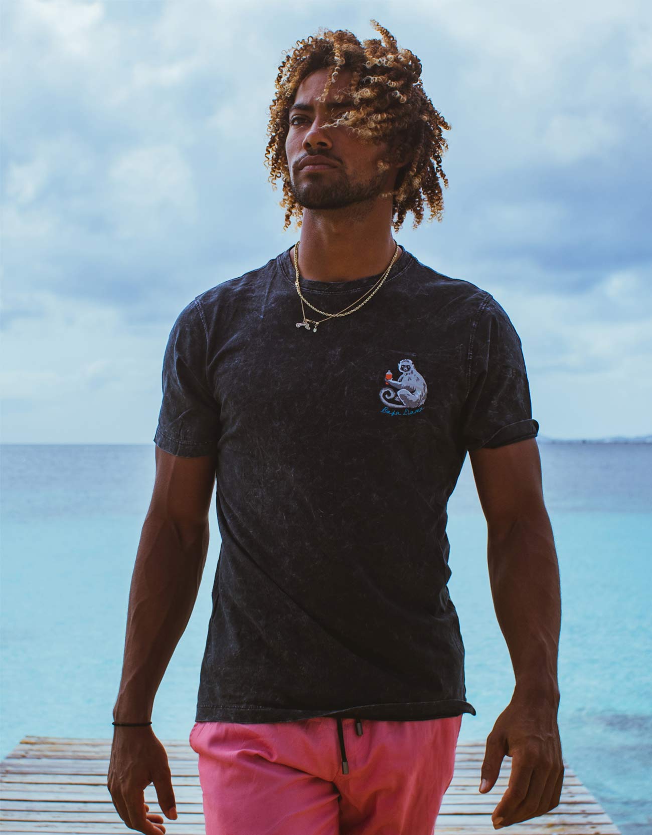 THE BORING TAGLINE - BLACK PRIMO GRAPHIC TEE