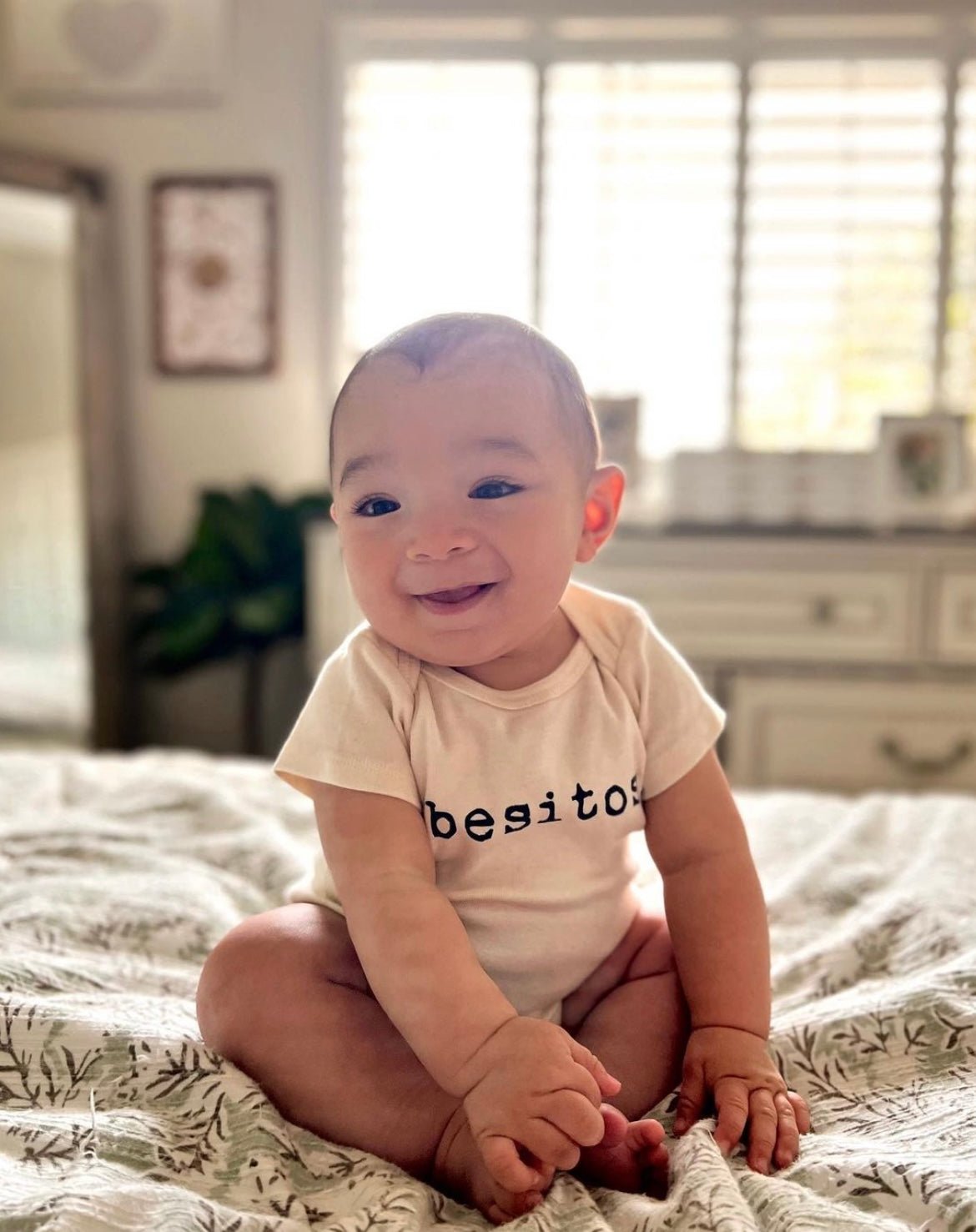 Besitos Organic Cotton Baby Bodysuit Short Sleeve