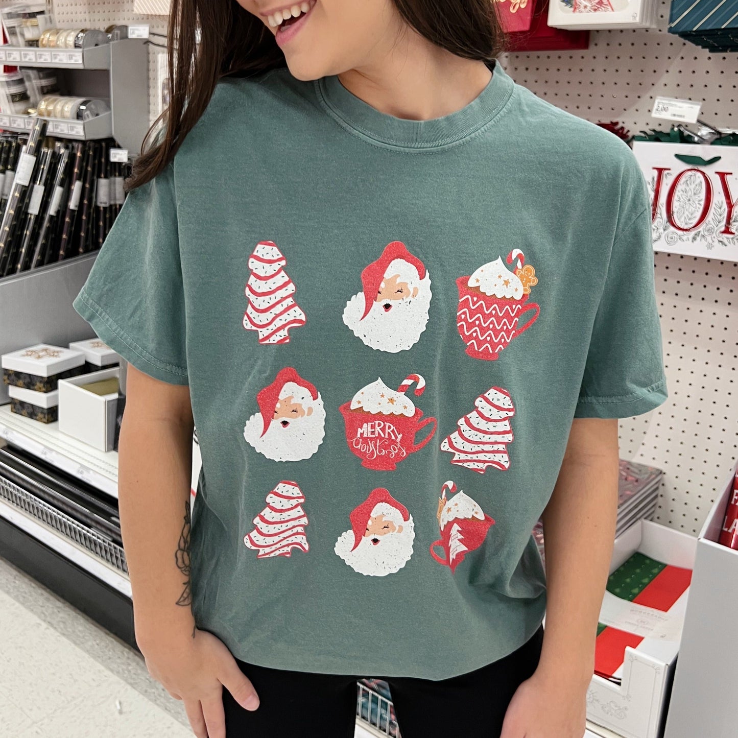 Christmas Tree Cake Santa