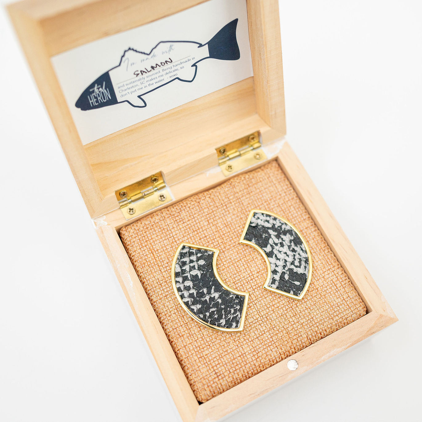 WAPPOO EARRINGS