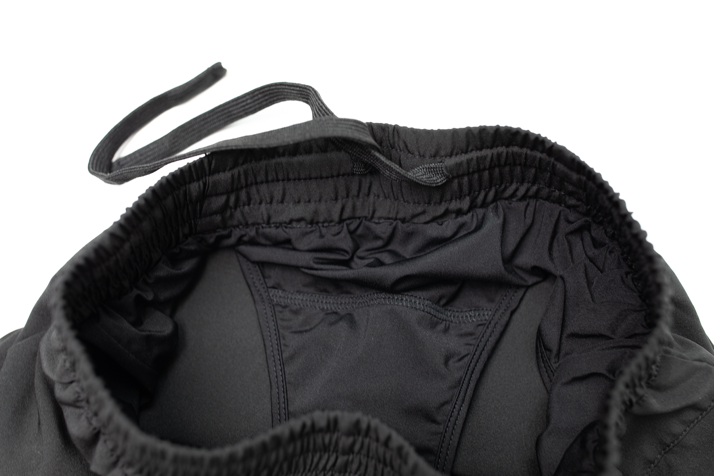 Women's Motion Short 2.5" (Black)