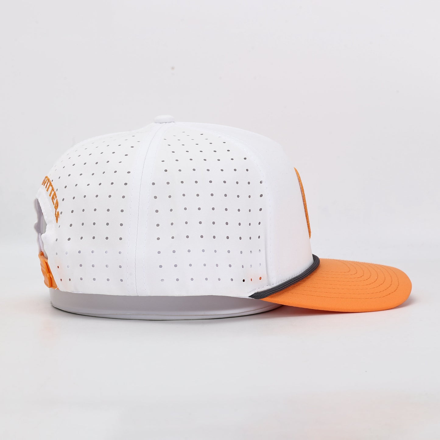 Good Shot Hat in ~Performance~ Stadium White